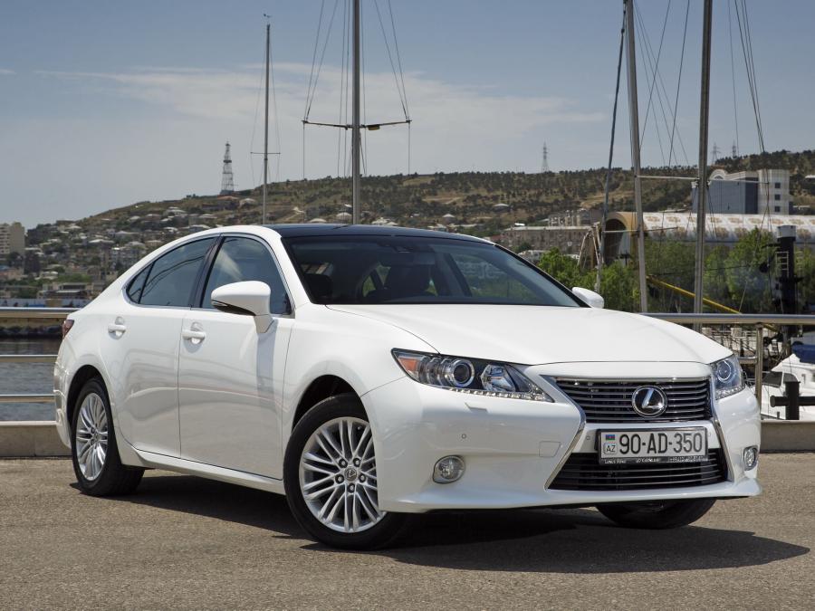  Lexus ES350 2013 года  (CIS) (фото 12 из 26)